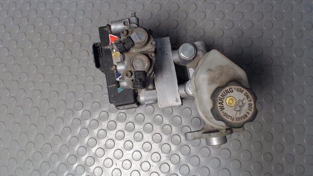 Foto: HAUPTBREMSAGGREGAT ABS eines Opel Sintra 3.0 V6 Special