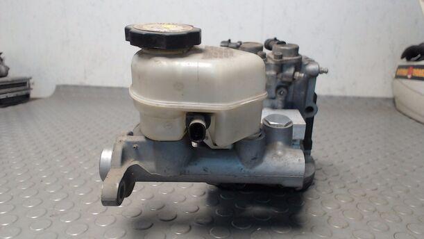 Foto: HAUPTBREMSAGGREGAT ABS eines Opel Sintra 3.0 V6 Special