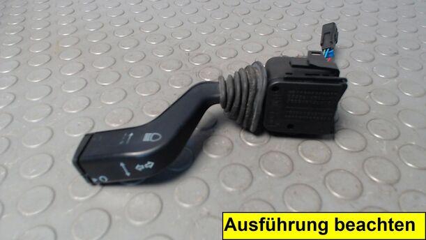 Foto: BLINKSCHALTER/KOMBISCHALTER eines Opel Sintra 3.0 V6 Special