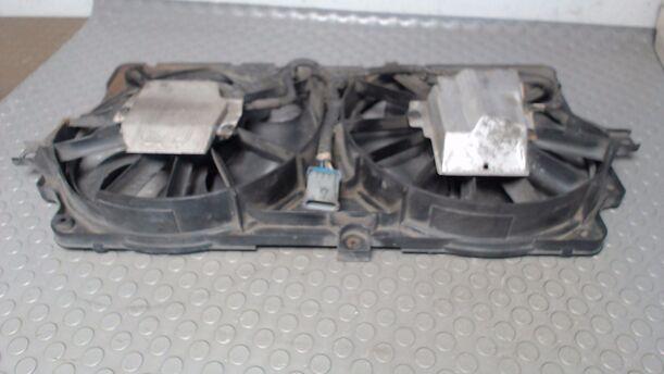 Foto: ELEKTROLÜFTER eines Opel Sintra 3.0 V6