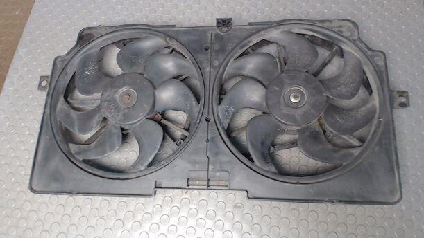 Foto: ELEKTROLÜFTER eines Opel Sintra 3.0 V6