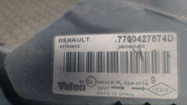 Foto: SCHEINWERFER LINKS VALEO eines Renault Megane Grandtour 1.6 CL