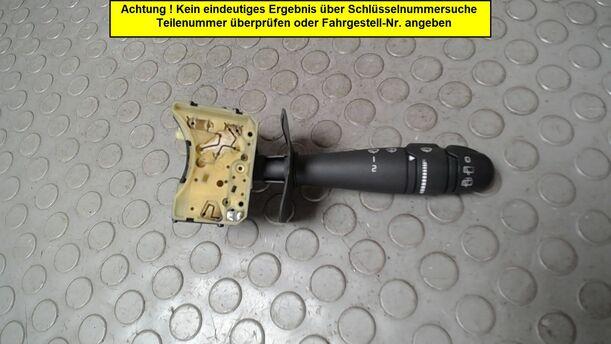 Foto: SCHEIBENWISCHERSCHALTER eines Renault Megane Grandtour 1.6