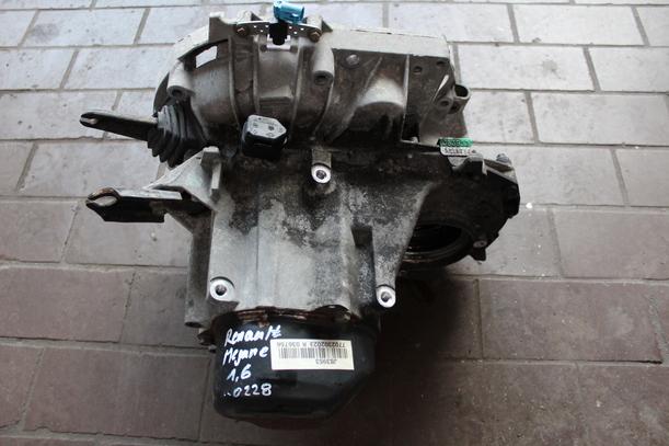 Foto: SCHALTGETRIEBE JB3953 eines Renault Megane Grandtour 1.6