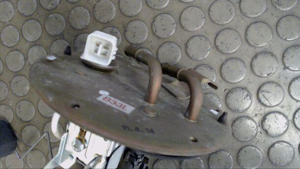Foto: KRAFTSTOFFPUMPE eines Mazda Demio 1.4