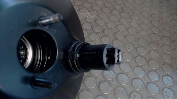 Foto: BREMSKRAFTVERSTÄRKER eines Volvo 460 2.0i GL