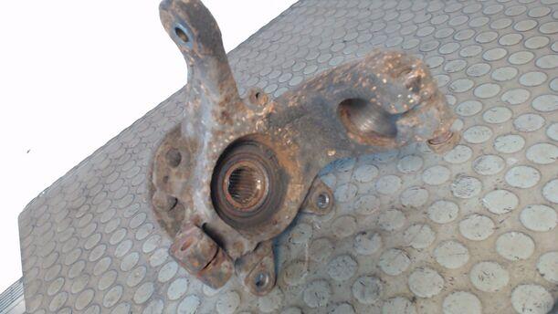 Foto: ACHSSCHENKEL VORN LINKS eines Ford Fiesta SLX