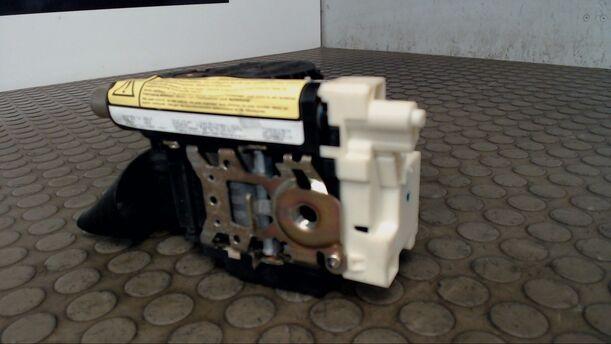 Foto: SICHERHEITSGURT VORNE RECHTS (4/5-Türer) eines Fiat Punto 1.2 8V Comfortline