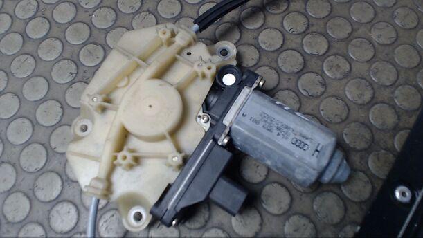 Foto: FENSTERHEBER HINTEN LINKS eines Audi A3 1.9 TDI CL