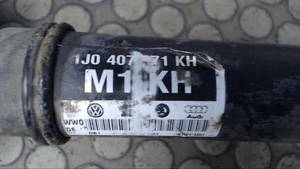 Foto: ANTRIEBSWELLE LINKS eines Audi A3 1.9 TDI CL