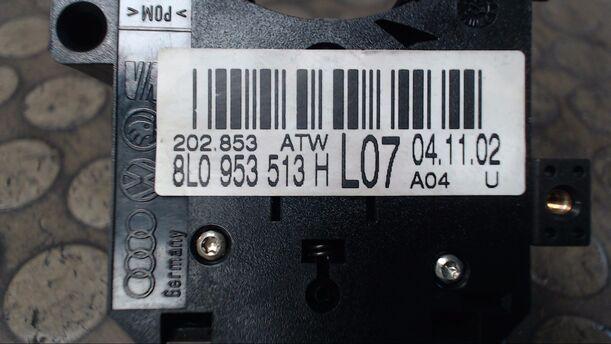 Foto: BLINKSCHALTER/KOMBISCHALTER eines Audi A3 1.9 TDI CL