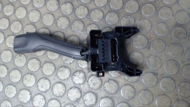 Foto: SCHEIBENWISCHERSCHALTER eines Audi A3 1.9 TDI CL