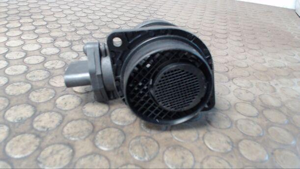 Foto: LUFTMASSENMESSER BOSCH eines Audi A3 1.9 TDI CL