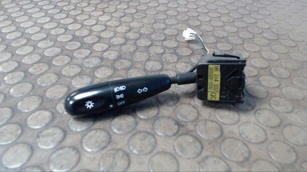 Foto: BLINKERSCHALTER / KOMBISCHALTER eines Daewoo Matiz 1.0 Comfortline