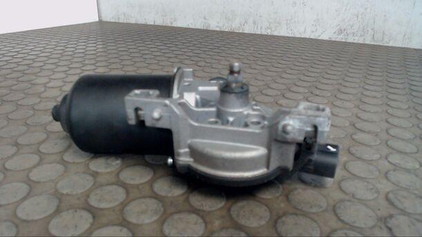 Foto: SCHEIBENWISCHERMOTOR VORN eines Toyota Avensis 2.0 D-4D Combi CL