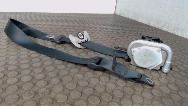 Foto: SICHERHEITSGURT VORNE LINKS eines Toyota Avensis 2.0 D-4D Combi CL
