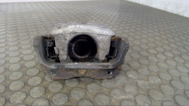 Foto: BREMSSATTEL HINTEN RECHTS eines Toyota Avensis 2.0 D-4D Combi CL