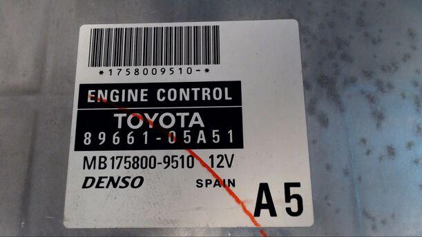 Foto: STEUERGERÄT DIESELEINSPRITZUNG eines Toyota Avensis 2.0 D-4D Combi CL