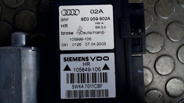 Foto: FENSTERHEBER HINTEN RECHTS eines Audi A4 Avant 2.5 TDI quattro CL