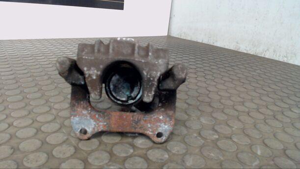 Foto: BREMSSATTEL HINTEN RECHTS eines Audi A4 Avant 2.5 TDI quattro CL