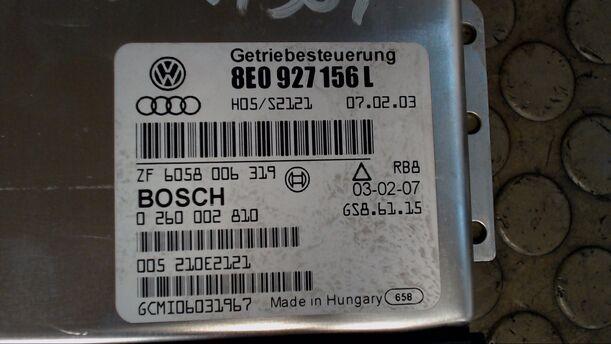 Foto: STEUERGERÄT AUTOMATIKGETRIEBE eines Audi A4 Avant 2.5 TDI quattro CL