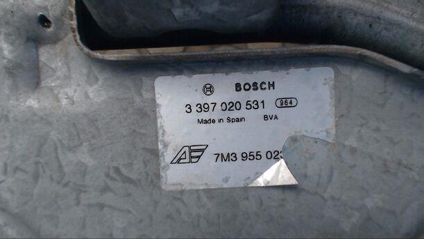 Foto: SCHEIBENWISCHERGESTÄNGE VORN eines VW Sharan 1.9 TDI