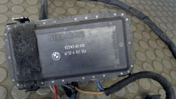 Foto: STEUERGERÄT ELEKTROLÜFTER / WANDLER KLIMA KÜHLUNG eines BMW 530d touring CL