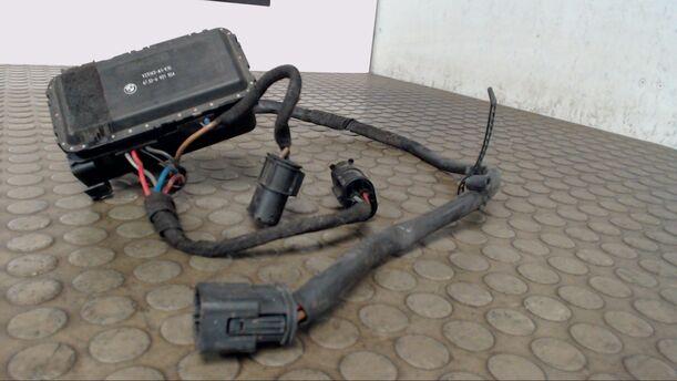 Foto: STEUERGERÄT ELEKTROLÜFTER / WANDLER KLIMA KÜHLUNG eines BMW 530d touring CL