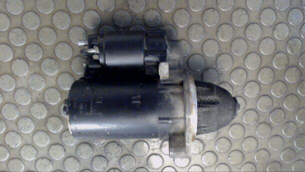 Foto: ANLASSER / STARTER BOSCH eines Mercedes-Benz C 180 CL