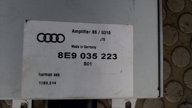 Foto: AUDIOVERSTÄRKER eines Audi A4 Avant 2.5 TDI quattro CL