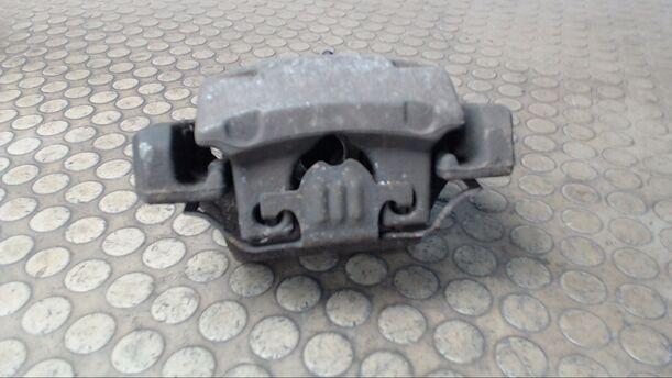 Foto: BREMSSATTEL HINTEN LINKS eines BMW 520 D TOURING CL