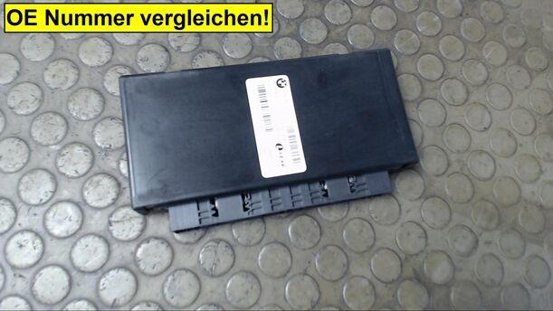 Foto: STEUERGERÄT KGM/ KAROSSERIE-GATEWAY-MODUL eines BMW 520 D TOURING CL