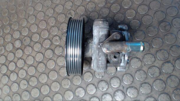 Foto: PUMPE SERVOLENKUNG eines VW Golf 1.9 TDI CL