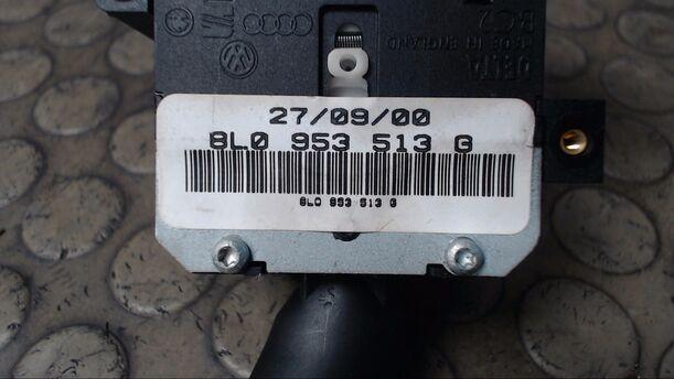 Foto: BLINKSCHALTER/KOMBISCHALTER eines VW Golf 1.9 TDI CL