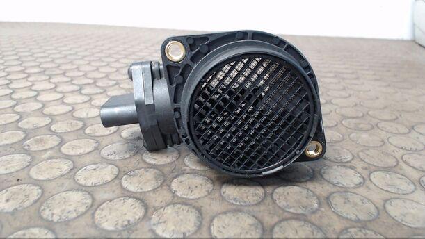 Foto: LUFTMASSENMESSER BOSCH eines VW Golf 1.9 TDI CL