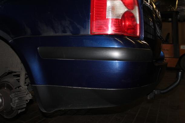 Foto: STOßSTANGE / STOSSFÄNGER HINTEN eines VW Passat Variant 2.0 TDI DPF