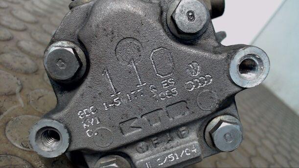 Foto: PUMPE SERVOLENKUNG eines VW Passat Variant 2.0 TDI DPF