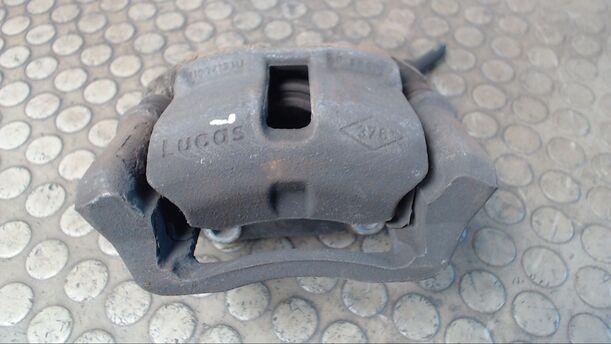 Foto: BREMSSATTEL VORNE LINKS eines Renault Twingo 1.2 Ambiente