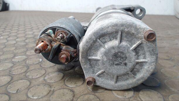 Foto: ANLASSER / STARTER VALEO eines Renault Twingo 1.2 Ambiente