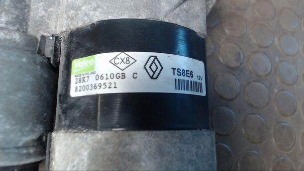 Foto: ANLASSER / STARTER VALEO eines Renault Twingo 1.2 Ambiente