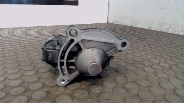 Foto: ANLASSER / STARTER BOSCH eines Citroen C2 1.4 Ambiente