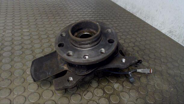 Foto: ACHSSCHENKEL VORN RECHTS eines Opel Astra 1.7 CDTI Caravan DPF