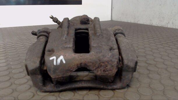 Foto: BREMSSATTEL VORN LINKS eines Mercedes-Benz Vaneo CDI 1.7 Cup