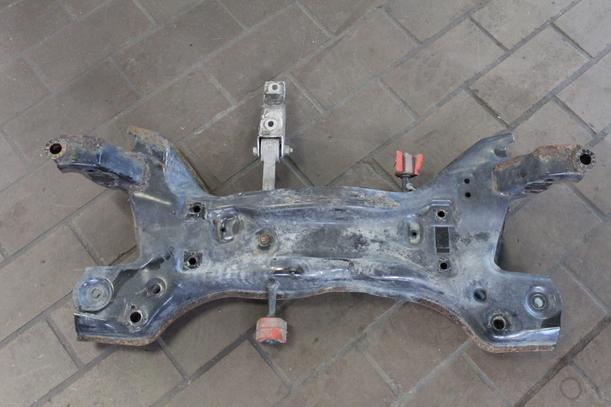 Foto: ACHSKÖRPER VORN eines Skoda Roomster 1.2 12V HTP