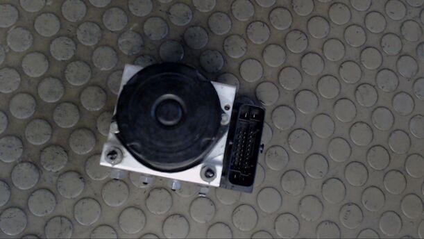Foto: HAUPTBREMSAGGREGAT ABS eines Skoda Roomster 1.2 12V HTP Cup