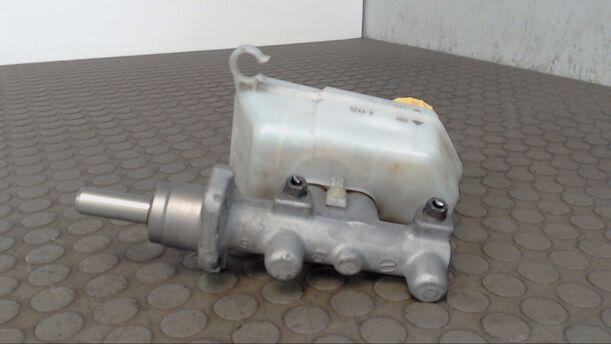 Foto: HAUPTBREMSZYLINDER eines Skoda Roomster 1.2 12V HTP Cup