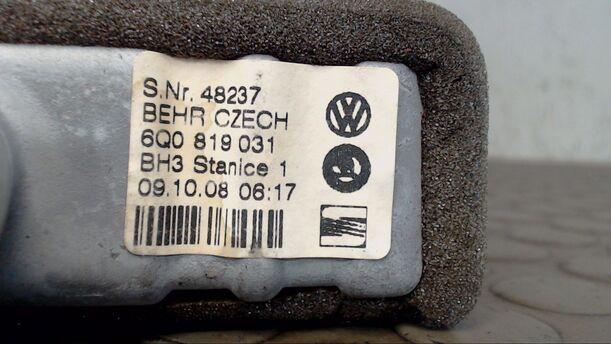 Foto: WÄRMETAUSCHER / HEIZUNGSKÜHLER eines Skoda Roomster 1.2 12V HTP