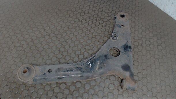 Foto: QUERLENKER VORNE UNTEN LINKS eines Ford Transit 240 K TDE CL