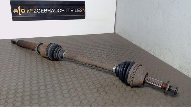 Foto: ANTRIEBSWELLE VORNE RECHTS eines Ford Transit 240 K TDE CL