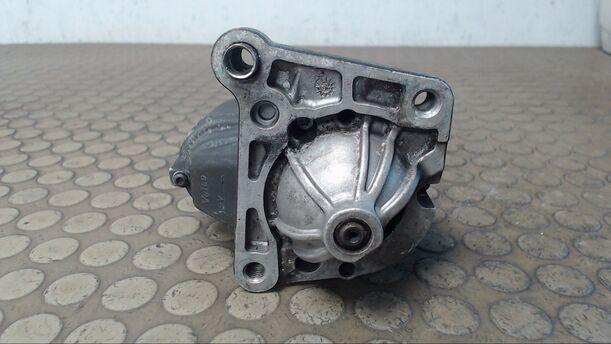 Foto: ANLASSER / STARTER VALEO eines Renault Kangoo 1.9 dTi City